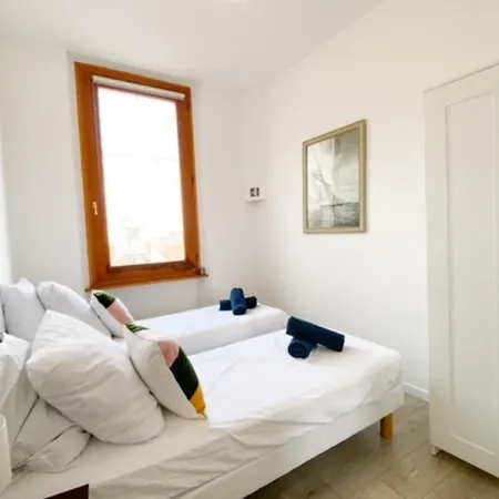 Quai St Pierre 2 Bedrooms Apt With Sea View *