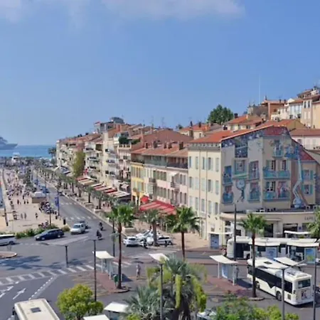 Quai St Pierre 2 Bedrooms Apt With Sea View
